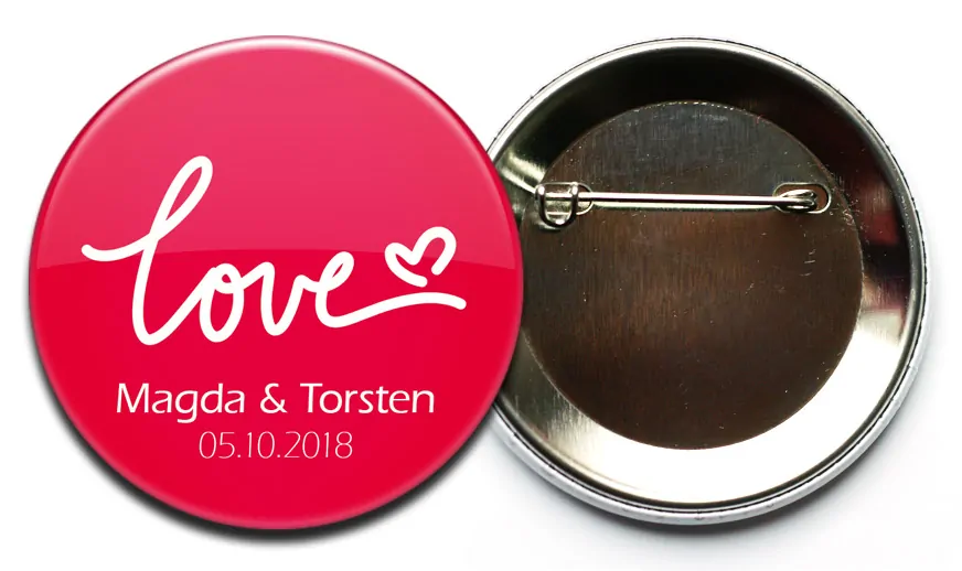 Hochzeit-Button Motiv 45 Red Love mit Nadelverschluss